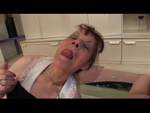 ❤️ Zwei Großmütter und ein Großvater haben einen Dreier ️ Porn video bei de.hentai-menu.ru ﹏